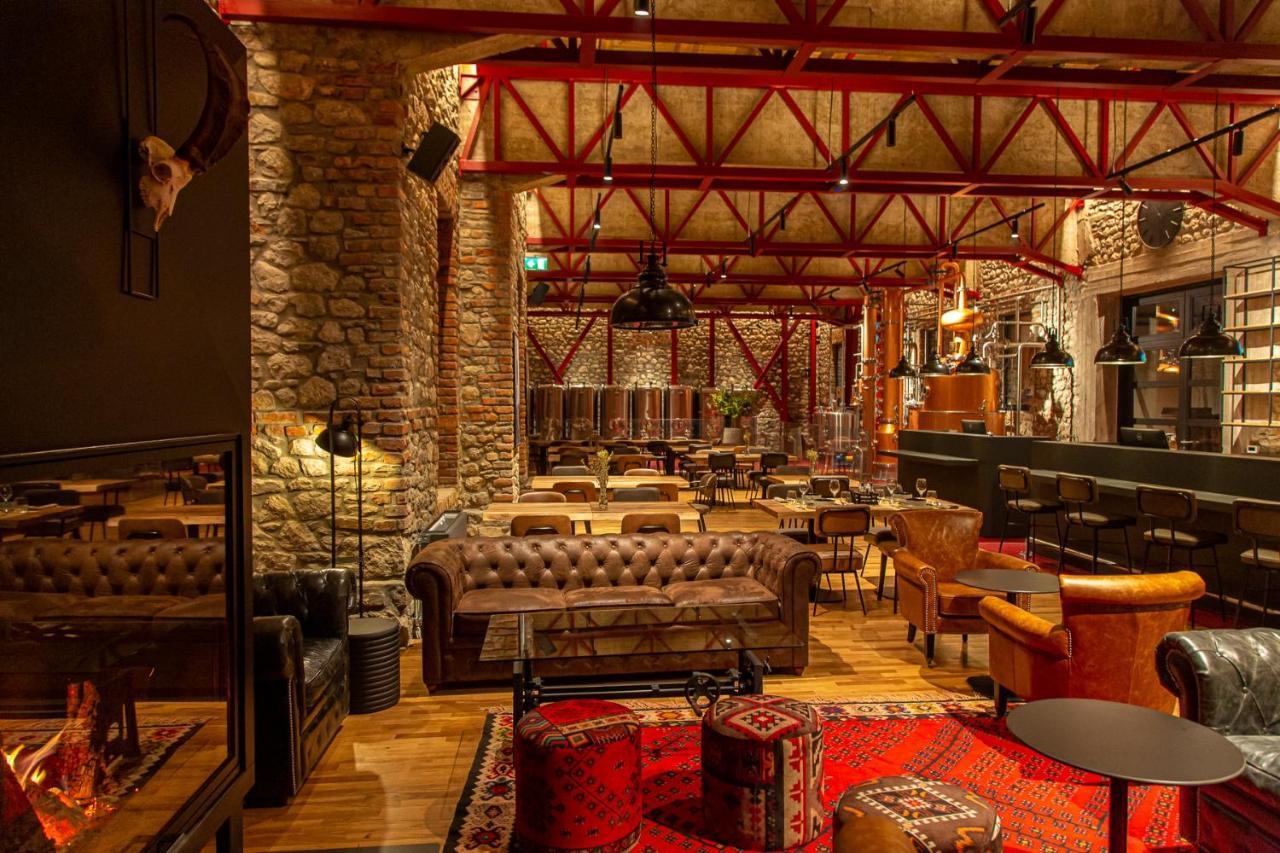 Melesin Distillery Leskovik ภายนอก รูปภาพ